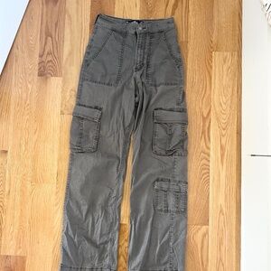 🩶GREY HOLLISTER CARGOS🩶